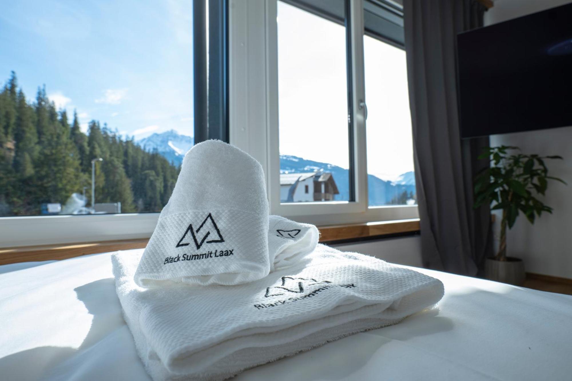 Black Summit Boutique Resort Laax Εξωτερικό φωτογραφία