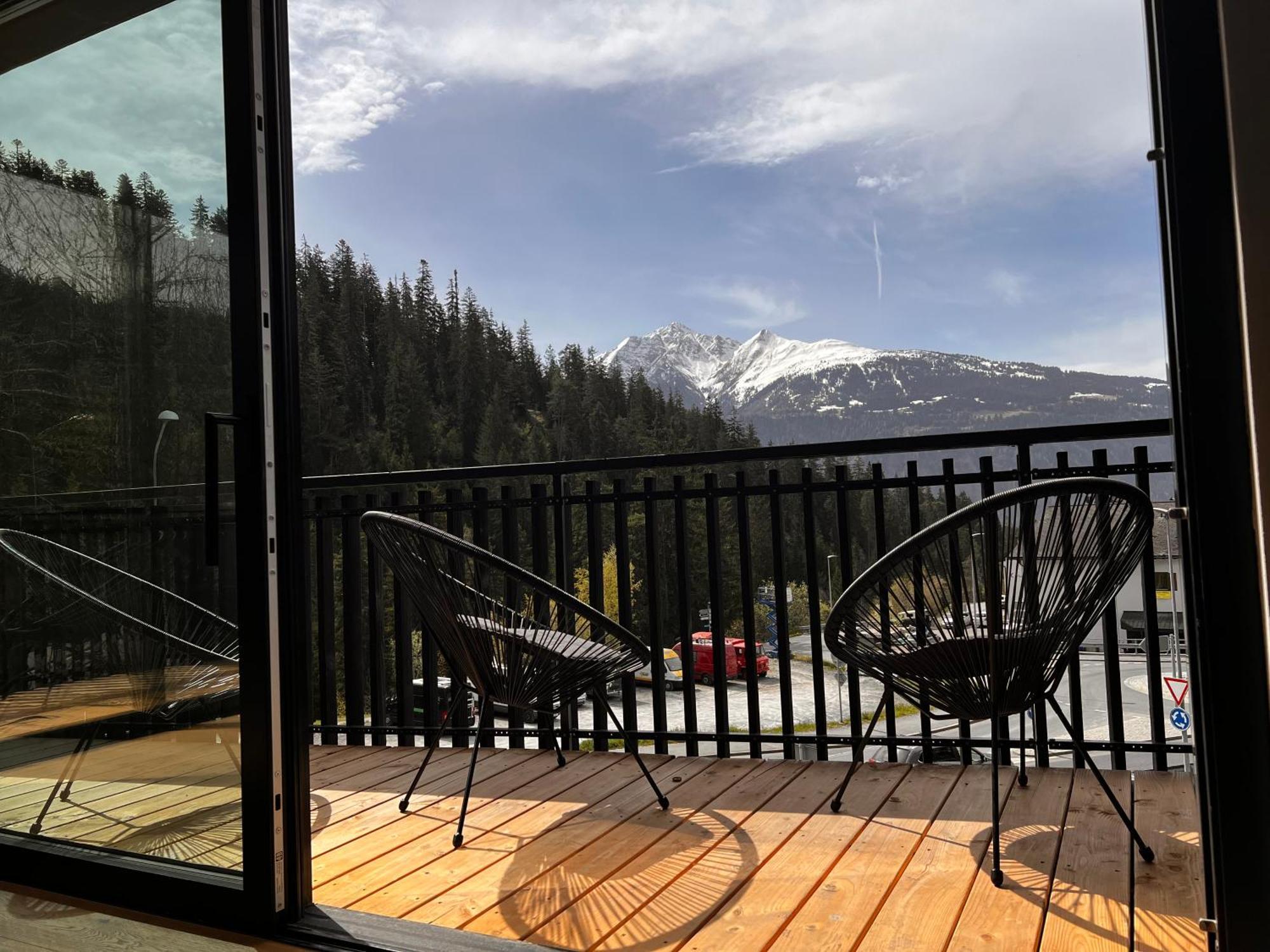 Black Summit Boutique Resort Laax Εξωτερικό φωτογραφία