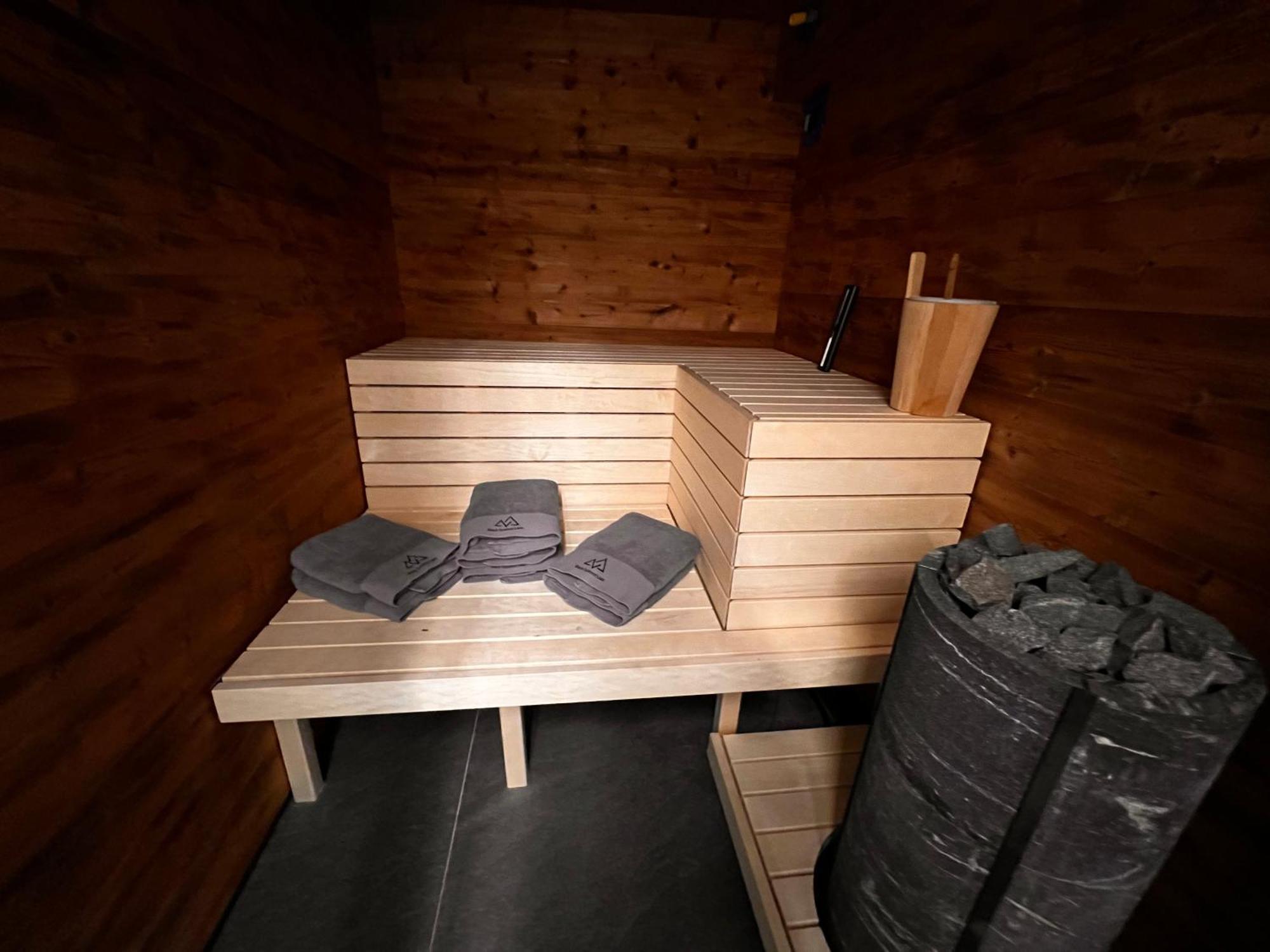 Black Summit Boutique Resort Laax Εξωτερικό φωτογραφία