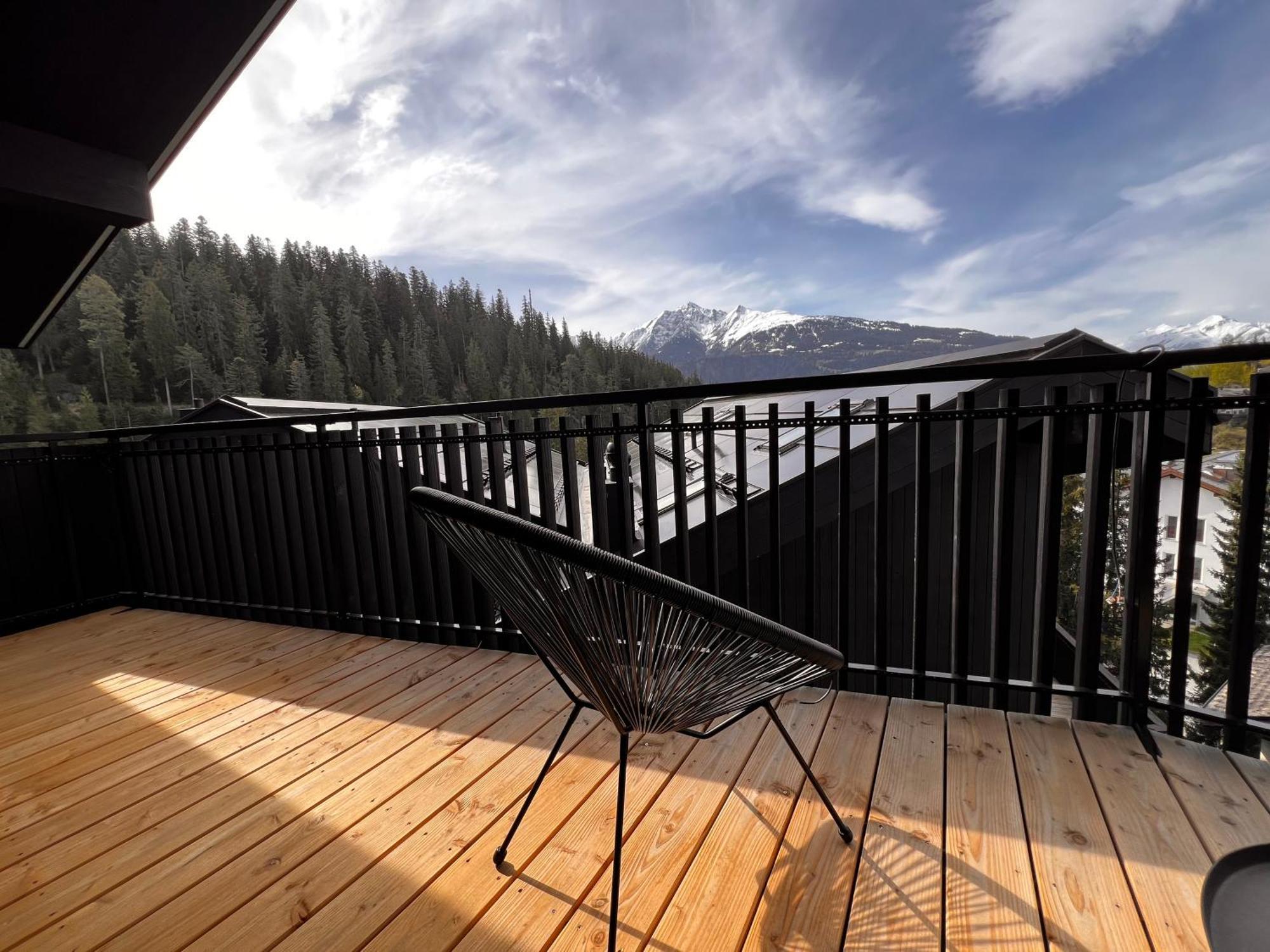 Black Summit Boutique Resort Laax Εξωτερικό φωτογραφία